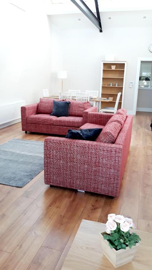 Riverside Marina Apartment *